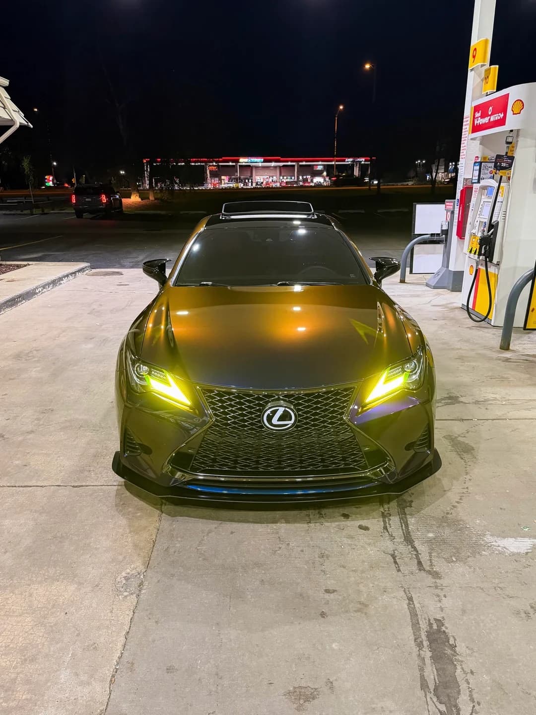 Один Lexus RC — синий, бирюзовый, фиолетовый и золотистый, медиа 4 из 10